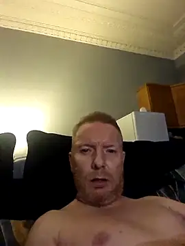 Snapshot of walker1979 chatting on October 24, 10:11 pm walker1979 online show from October 24, 10:11 pm