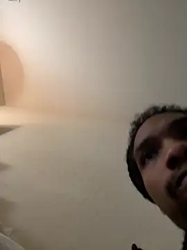 titibread23 online show from March 26, 10:58 pm