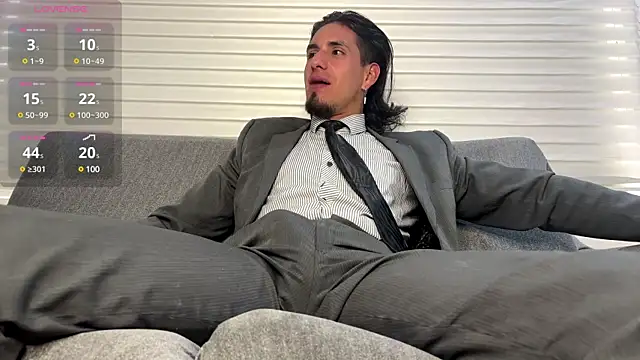 Tom blunt96 online show from January 2, 1:08 pm