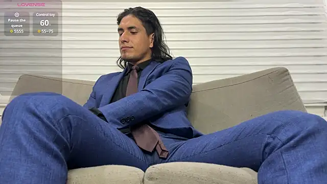 Tom blunt96 online show from February 11, 2:25 am