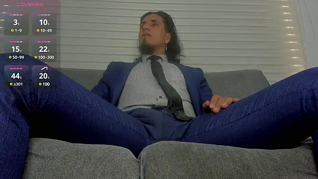 Tom blunt96 online show from December 24, 5:44 pm