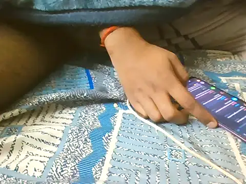 Dusky Aarav online show from October 9, 11:48 am