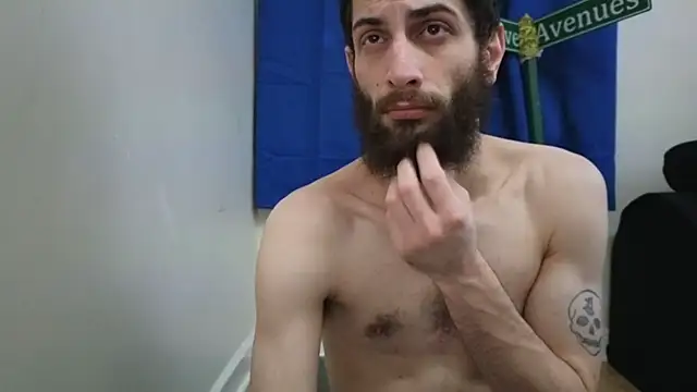 Snapshot of pantslesstraveler_plt chatting on January 27, 9:00 pm pantslesstraveler plt online show from January 27, 9:00 pm