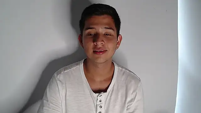 harold 18  online show from November 8, 7:50 pm