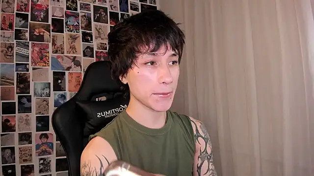 liamelf online show from March 15, 6:21 am