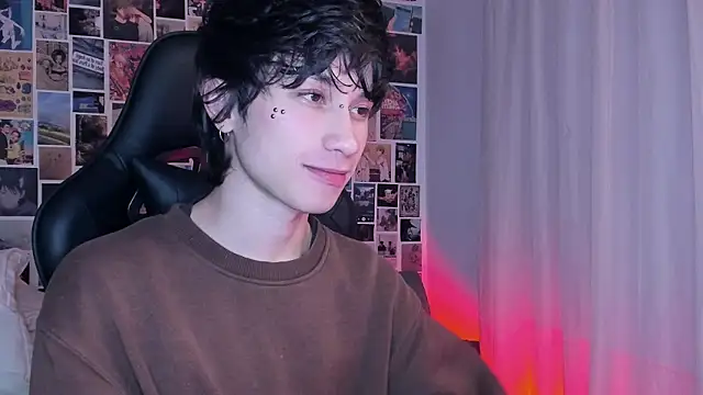 liamelf online show from February 15, 6:02 am