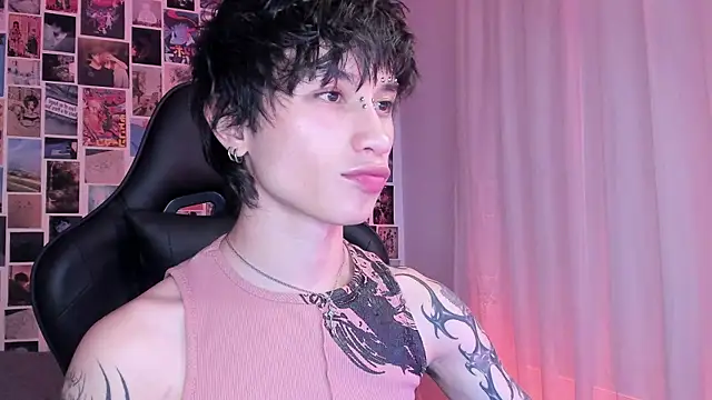 liamelf online show from January 20, 5:26 am