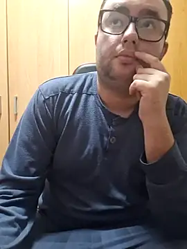 Javier bear online show from December 3, 3:51 pm