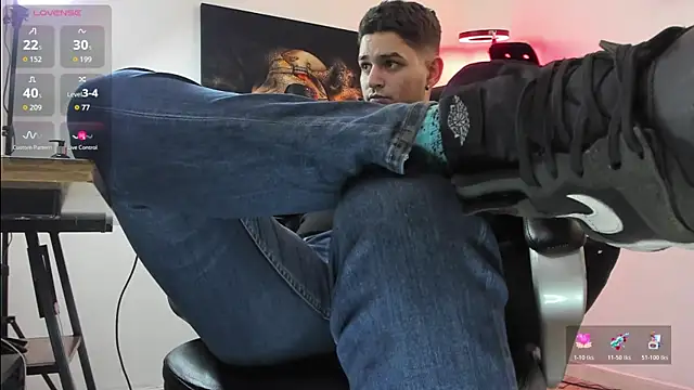 Nicolas Fellener online show from November 15, 4:03 am