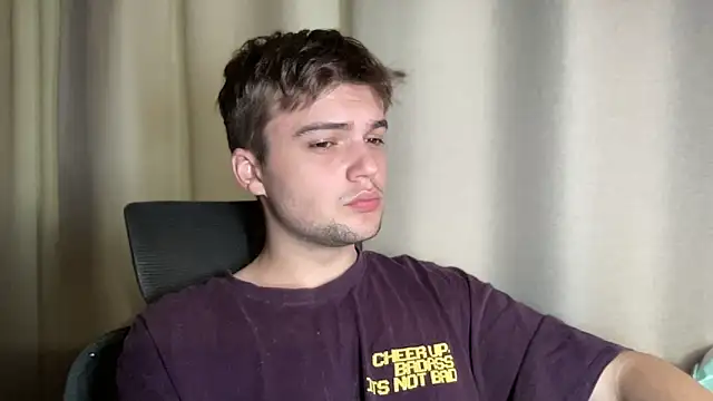 superfluboy  online show from December 3, 9:26 am