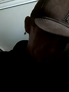 Snapshot of ironwood420 chatting on January 6, 12:02 pm ironwood420 online show from January 6, 12:02 pm