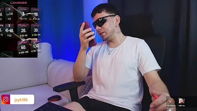 Jey keler1 online show from December 4, 7:43 pm