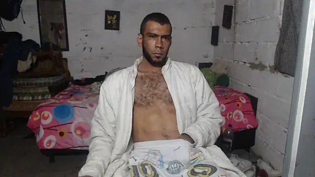 erik alexander online show from November 24, 7:53 am