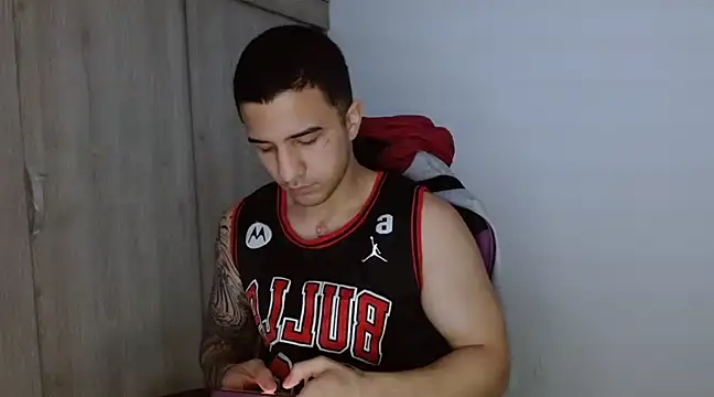 Sisoyalejo420 online show from December 20, 5:25 am