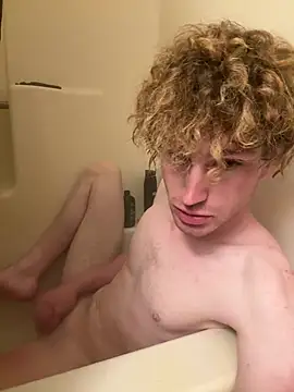 CreamyAustin online show from April 7, 5:24 pm