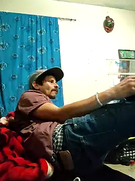 LongDickZee562 online show from December 19, 8:13 am