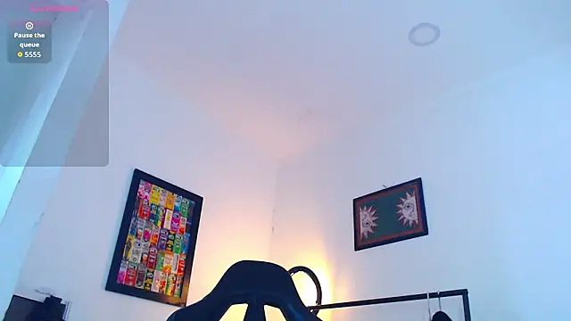 yosoy enzo2020 online show from March 6, 12:46 pm