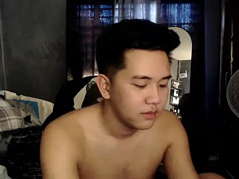 xgregor07 online show from February 25, 3:40 am