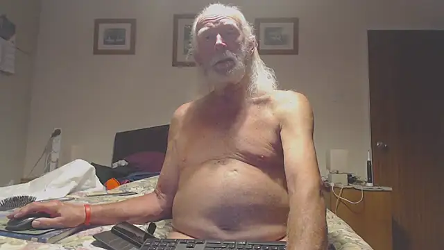 WaverlyKernow online show from May 29, 7:46 pm