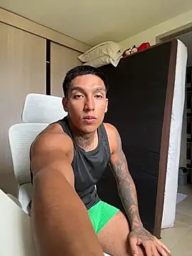 sendfer online show from March 25, 7:51 pm