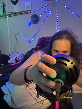 BobbyQ29 online show from December 17, 9:05 am