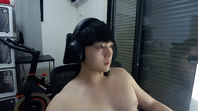 Tkcqcc online show from February 3, 1:16 pm