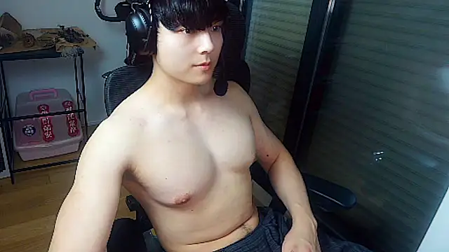 Tkcqcc online show from July 19, 3:29 pm