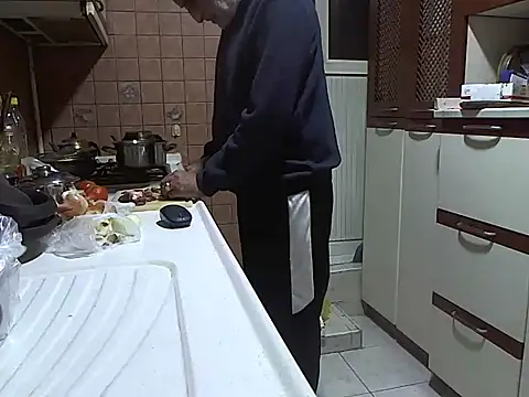 zormen355 online show from October 12, 6:24 pm