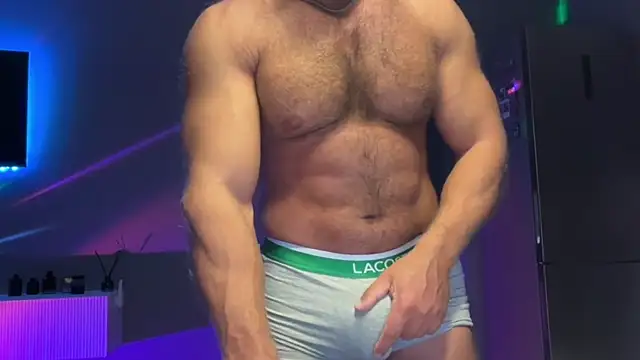 KarlosRichi online show from November 19, 4:23 am