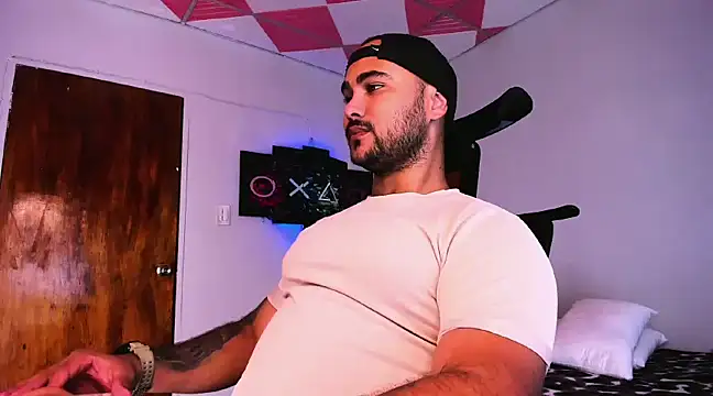 Sebas-hott online show from December 19, 3:29 am