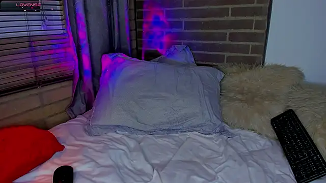 liam oficial02 online show from March 7, 7:39 am