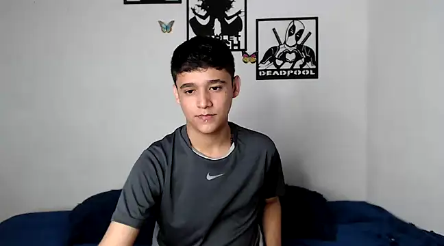 kaiine190 online show from March 21, 3:02 pm