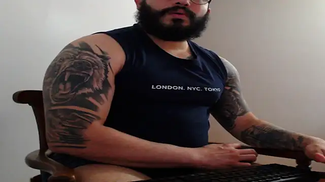 alexandergranda71 online show from March 6, 4:07 pm