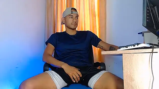 DanteSantoro online show from July 9, 9:18 pm