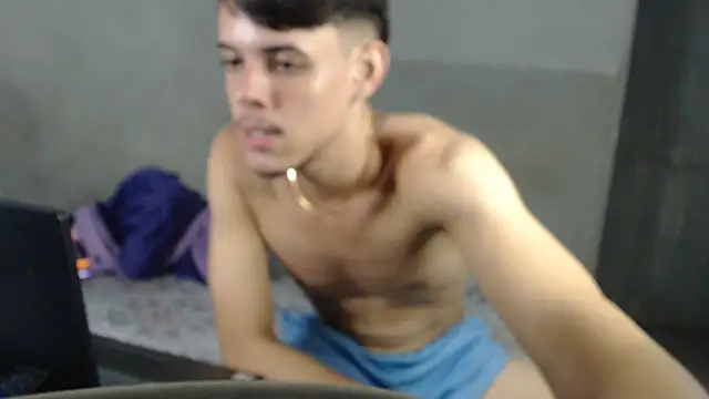 MicaelRian69 online show from October 15, 11:45 pm