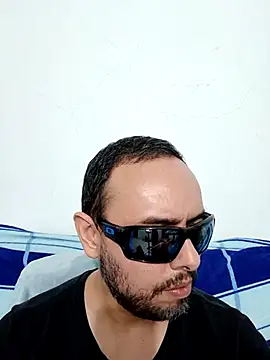 ElSunEagle online show from April 2, 1:58 am