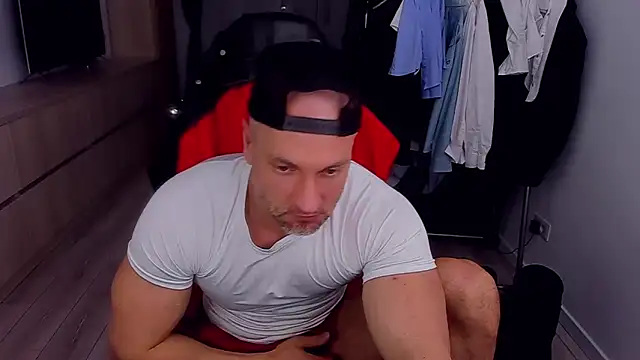 MarisMuscle online show from May 20, 6:42 am