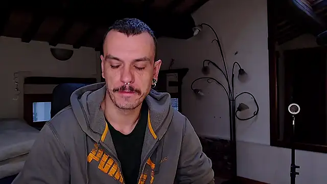 cek 186 online show from March 6, 8:00 am