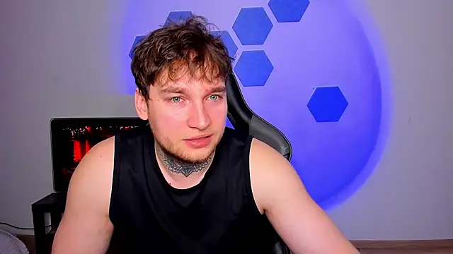 Chris Tyson online show from April 9, 12:00 pm