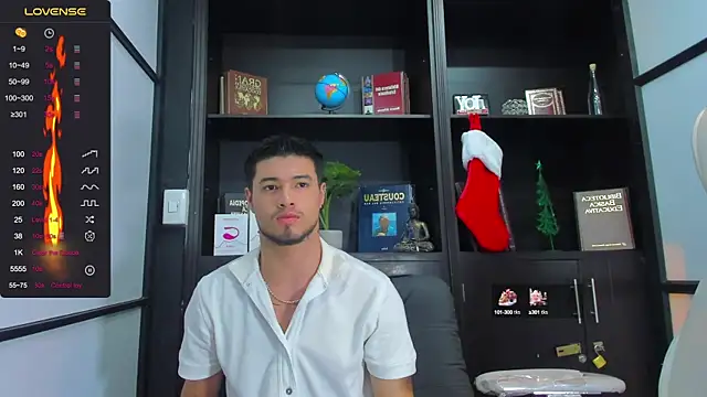 EdwardRoss  online show from December 20, 7:50 pm