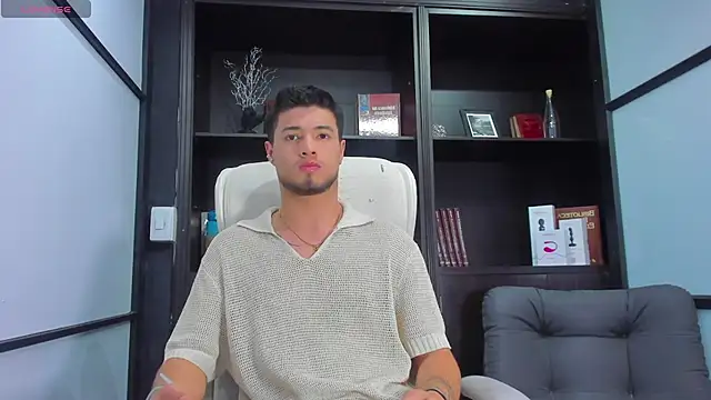 EdwardRoss  online show from January 31, 7:29 pm