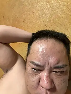 punk0805 online show from April 12, 1:23 pm