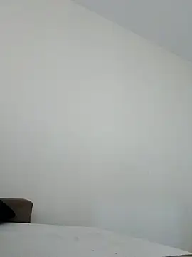 LELUZ88 online show from March 2, 11:50 am