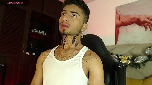 JuanCamiilo 66 online show from December 5, 3:15 am