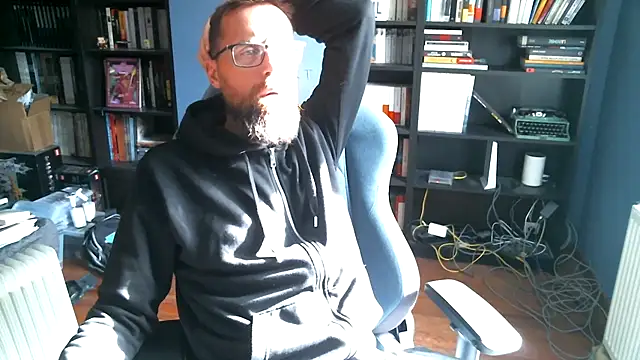 MeSteff online show from October 5, 9:02 am