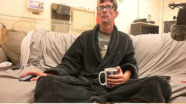 joeiandola online show from March 27, 3:57 pm