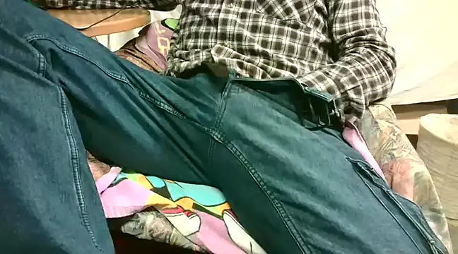 Giulio35 Pika online show from December 4, 4:05 pm