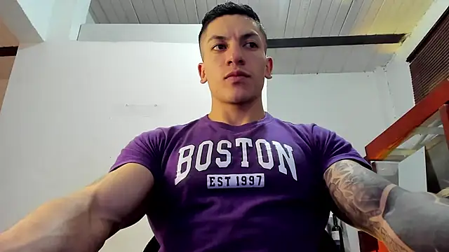 aquiles 51 online show from November 1, 7:51 pm