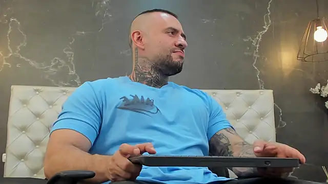 BruceDallas online show from March 8, 12:53 am