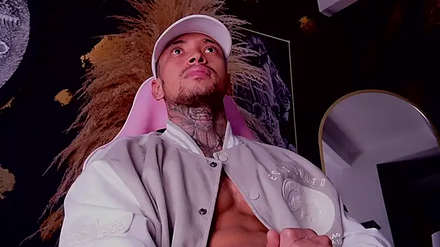 Stiven collins online show from October 1, 7:51 pm